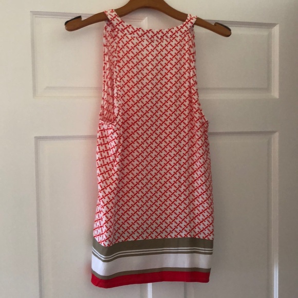 EUC Banana republic sleeveless blouse.  Size M. - Picture 4 of 5